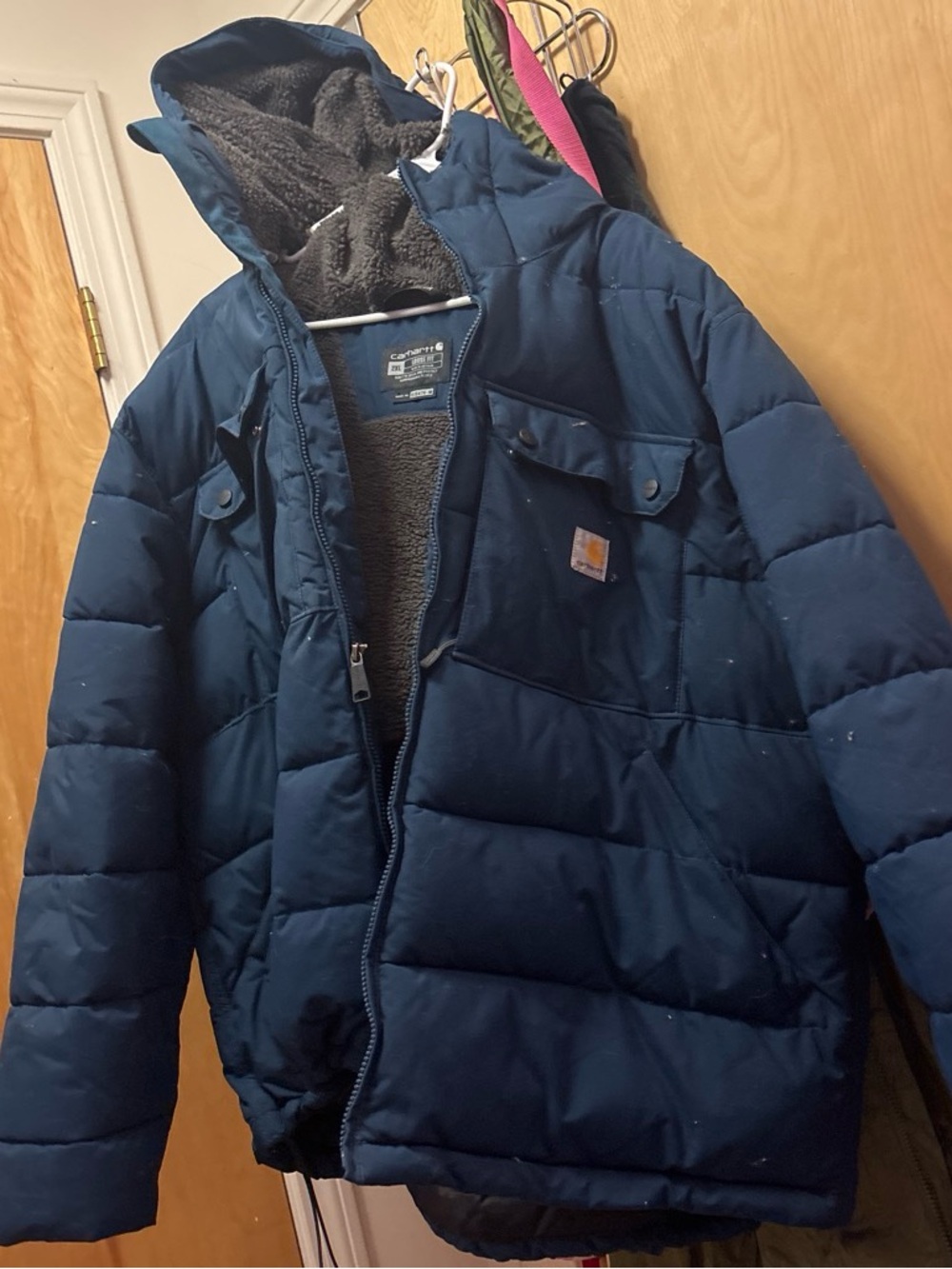 Carhartt Men’s Dark Blue Quilted Puffer Jacket with Sherpa Hood